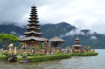 Озеро Братан на Бали