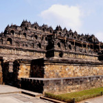 Барельефы на храме Боробудур