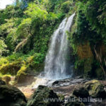 Водопады и храм Кехен