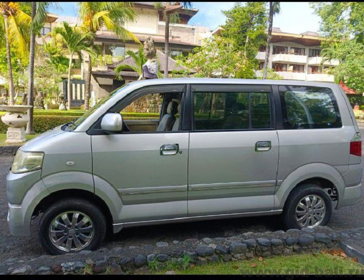 минивэн suzuki