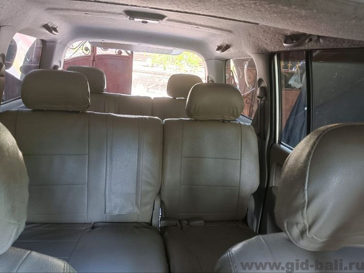 салон минивэна suzuki